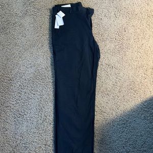 Men’s dress pants, navy.